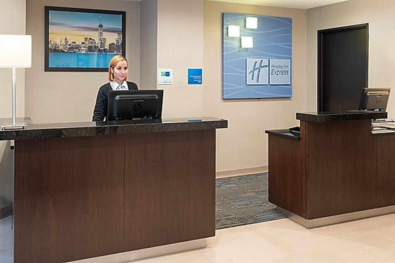 Holiday Inn Express - Wall Street By Ihg Нью-Йорк Екстер'єр фото
